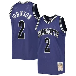 Fantástico Moderno Larry Johnson Charlotte Hornets 1994/95 Hardwood Classics Off Court Swingman Jersey Purple