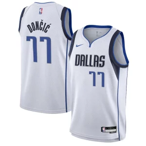 Chulo Versátil Luka Dončić Dallas Mavericks Nike Youth Swingman Jersey Association Edition White